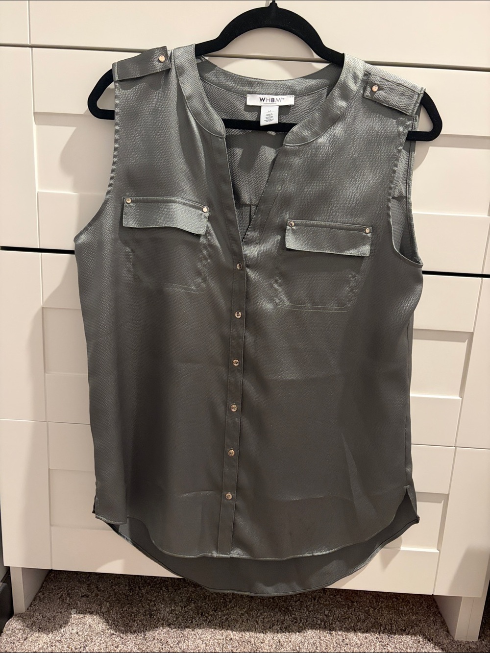 White House Black Market Sleeveless Button-Front Blouse in Olive